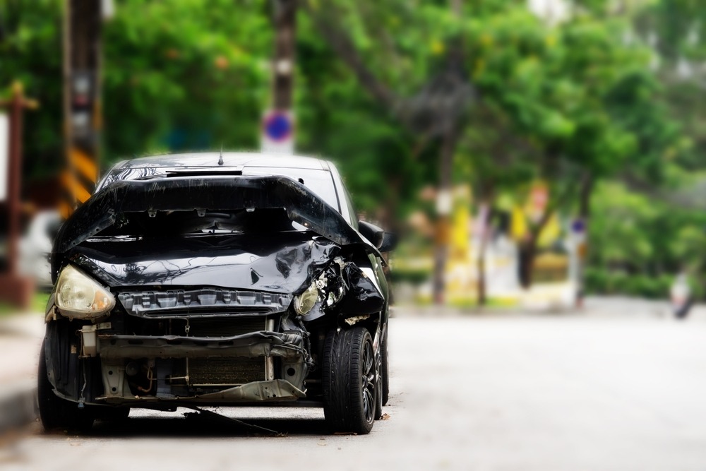 How Do Insurance Companies Decide the Value of My Car If It’s Totaled?